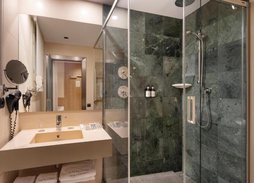 Habitación Individual del hotel Catalonia Atocha. Foto 3