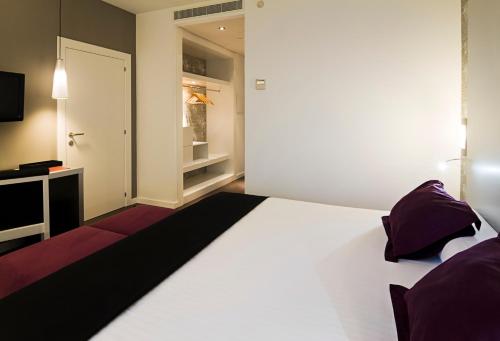 Habitación Doble - 2 camas del hotel Yit Vía Sevilla Mairena. Foto 3