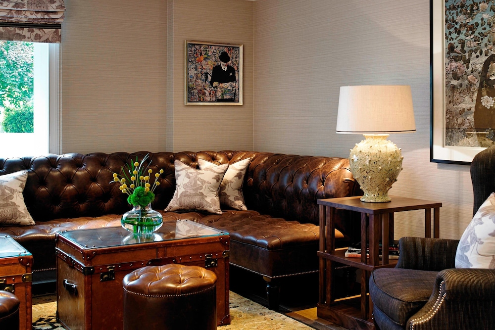 Habitación ejecutiva, 1 cama doble, balcón del hotel London Marriott Park Lane. Foto 5