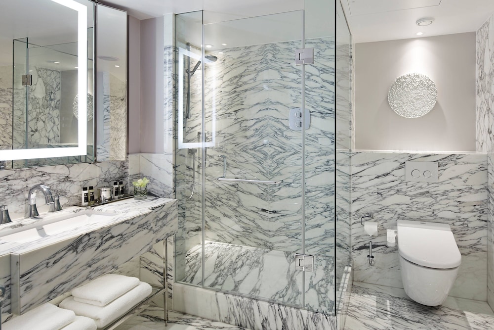 Habitación Deluxe, 2 camas individuales del hotel London Marriott Park Lane. Foto 4