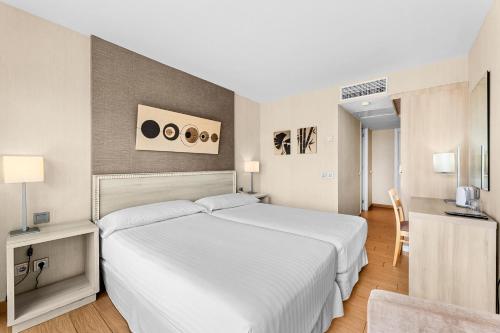 Habitación Doble - 1 o 2 camas del hotel THB Lanzarote Beach. Foto 2