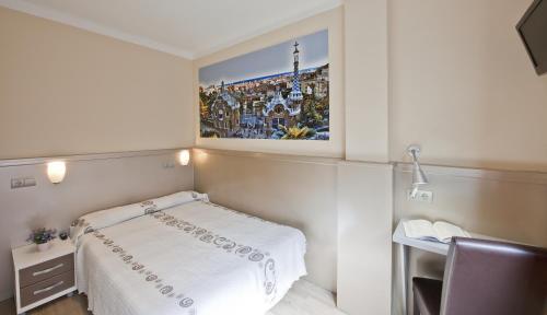 Habitación Doble con baño privado - 1 o 2 camas del hotel Barcelona. Foto 2