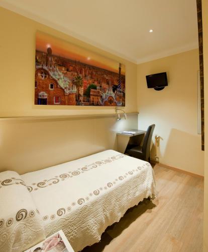 Habitación Individual con baño privado del hotel Barcelona. Foto 5