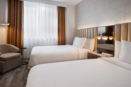 Habitación Doble - 2 camas dobles del hotel Courtyard New York Manhattan Soho. Foto 1