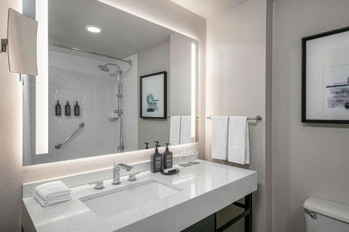 Club King Executive, Club level del hotel Sheraton Laguardia East. Foto 3