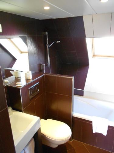 Habitación Doble del hotel Léman Opéra. Foto 1