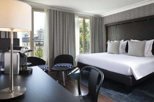 Habitación Familiar Deluxe del hotel Elysees Regencia