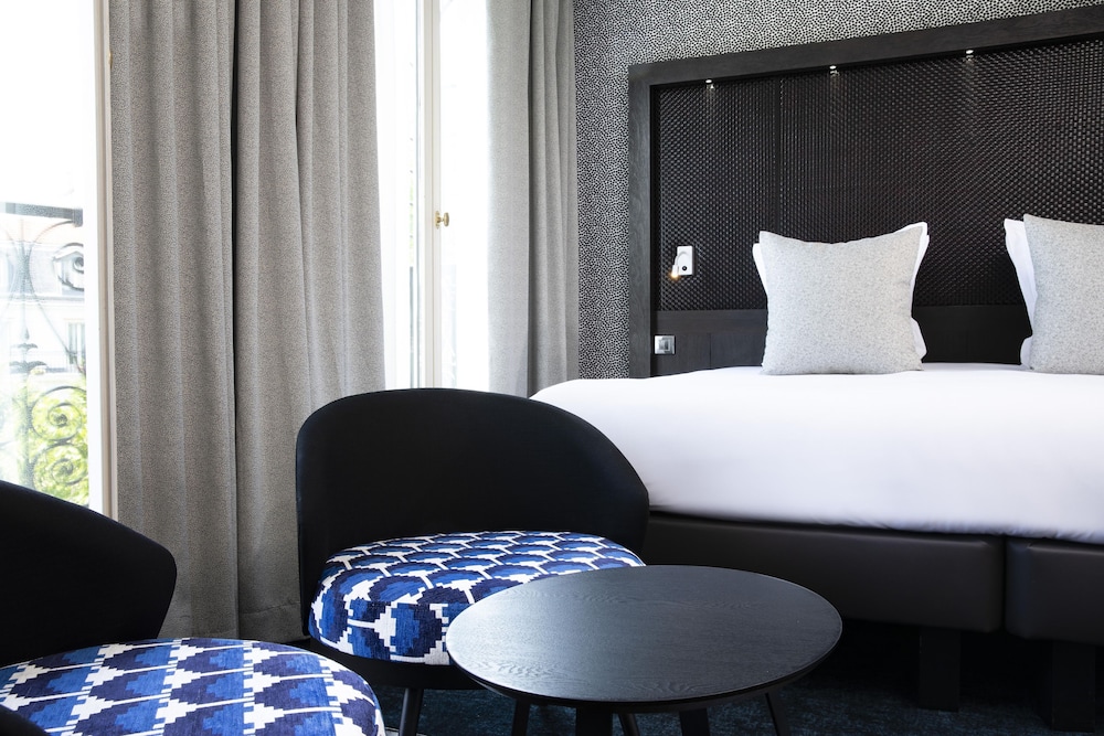 Habitación Deluxe doble del hotel Elysees Regencia. Foto 5