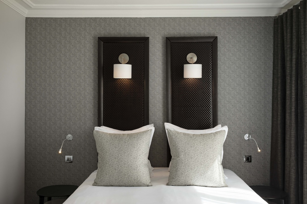 Habitación Familiar del hotel Elysees Regencia. Foto 6