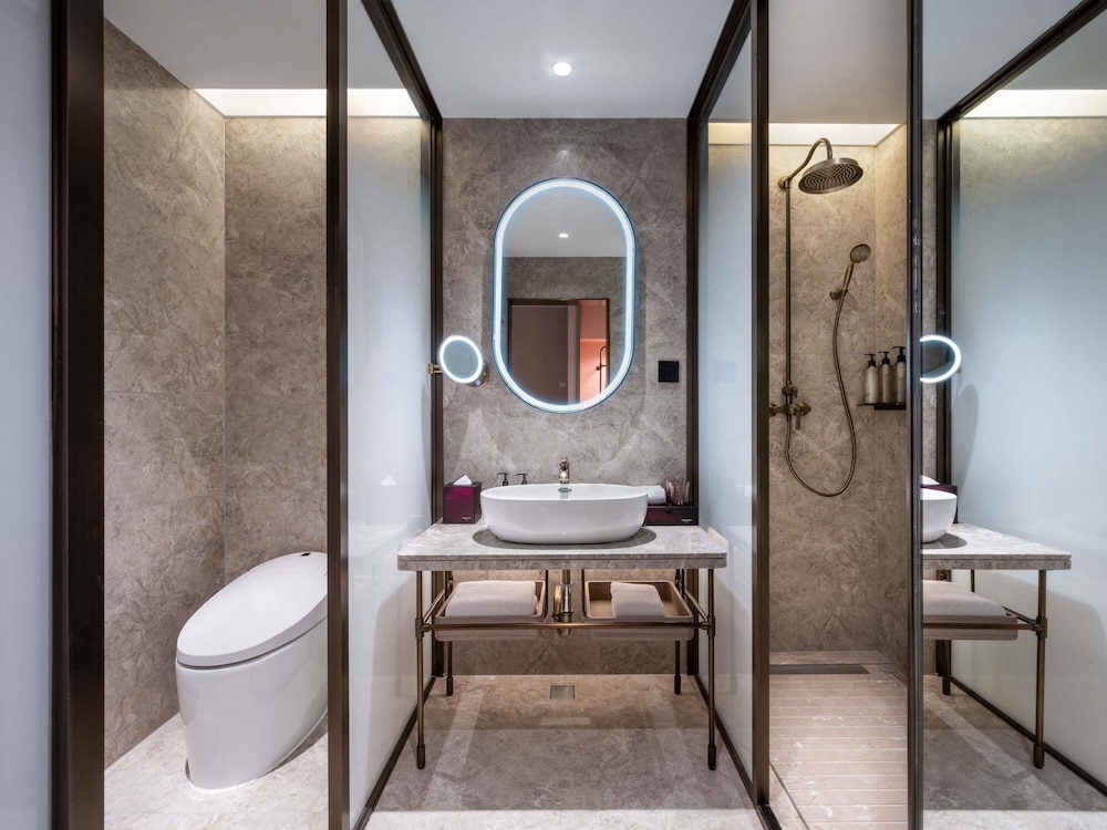 Habitación Superior con Dos Camas Individuales del hotel Mercure Beijing Downtown. Foto 3