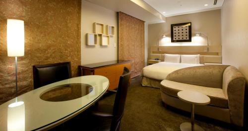 Habitación Doble Moderate del hotel The Royal Park Iconic Tokyo Shiodome. Foto 4