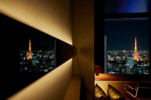 Habitación Doble City 38F con acceso al salón y vistas a la torre de Tokio - Planta executive del hotel The Royal Park Iconic Tokyo Shiodome. Foto 13