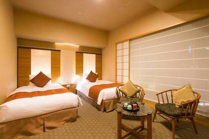 Habitación doble Confort 2 camas del hotel Niwa Tokyo. Foto 2