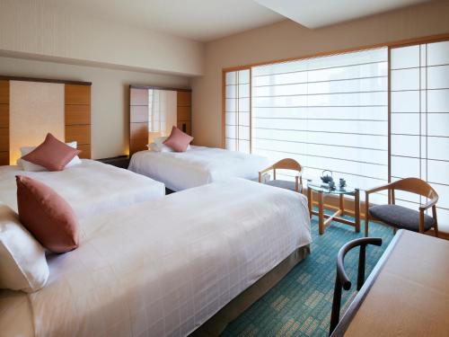 Oferta especial - Habitación Triple Confort - No fumadores del hotel Niwa Tokyo. Foto 1
