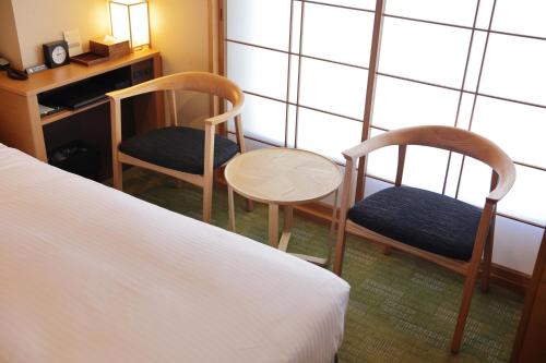 Habitación Doble Estándar (planta alta) - No fumadores - 2 camas del hotel Niwa Tokyo. Foto 4