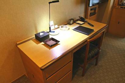 Habitación doble Superior 2 camas del hotel Niwa Tokyo. Foto 4