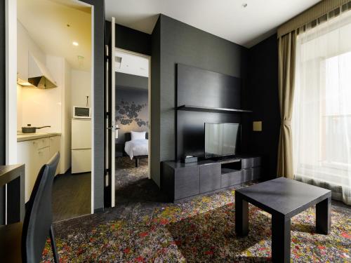 Suite Deluxe - no fumadores del hotel Sotetsu Grand Fresa Tokyo-Bay Ariake. Foto 1