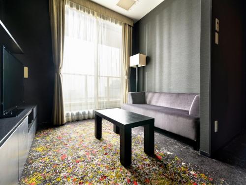 Suite Deluxe - no fumadores del hotel Sotetsu Grand Fresa Tokyo-Bay Ariake. Foto 3