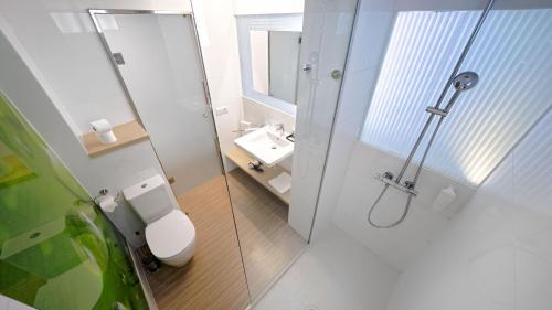 Habitación Doble Deluxe con vistas al mar del hotel Aloe Canteras. Foto 4