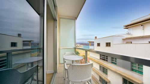 Double or Twin Room with Balcony del hotel Aloe Canteras. Foto 11