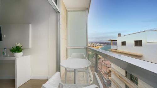 Twin Room with Sea View del hotel Aloe Canteras. Foto 4