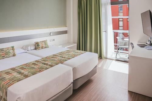 Deluxe Double Room with Sea View del hotel Aloe Canteras. Foto 23