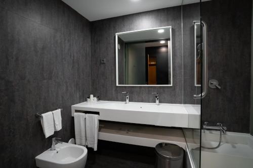 Suite Familiar del hotel Alambique Resort and Spa. Foto 1