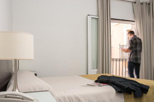 Habitación Doble del hotel Madrid Sevilla. Foto 5