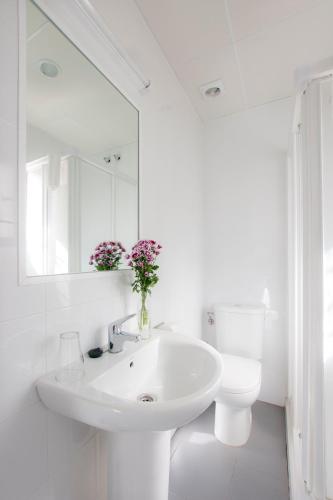 Habitación Doble Superior - 2 camas del hotel Madrid Sevilla. Foto 5