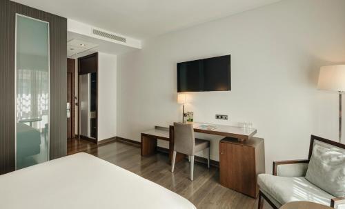 Habitación Doble - 1 o 2 camas del hotel Sercotel Coliseo. Foto 4