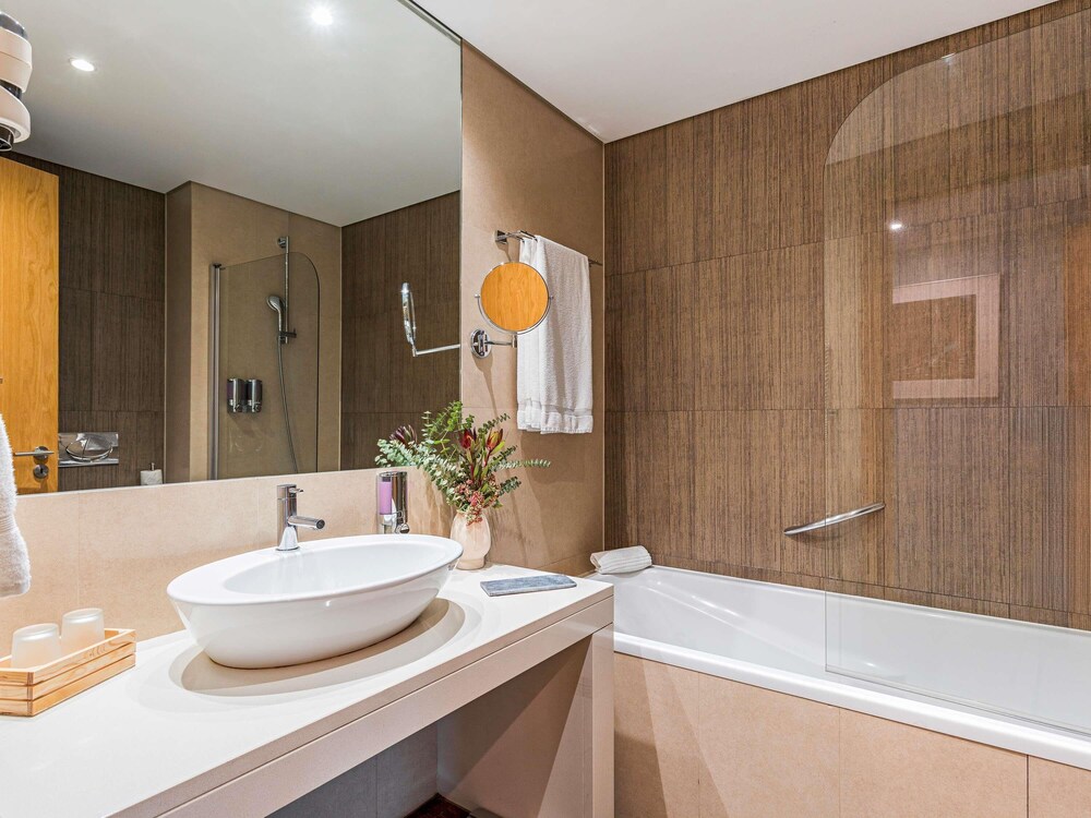 Privilege, Habitación con 2 camas individuales, 2 camas individuales del hotel Mercure Lisboa Almada