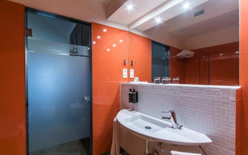 Suite Deluxe del hotel Palacio Marqués De Arizón. Foto 1