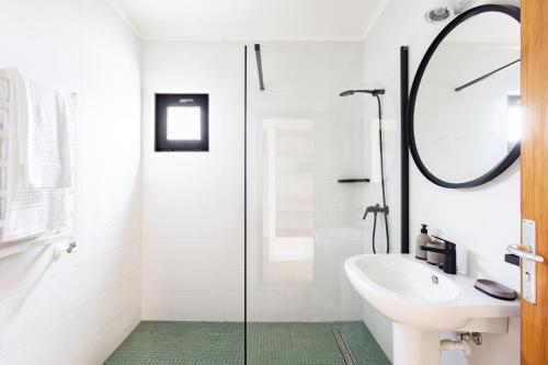 Habitación Doble con vistas al océano del hotel Alta Montaña. Foto 16