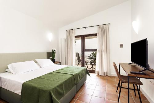 Habitación Doble con vistas al océano del hotel Alta Montaña. Foto 17