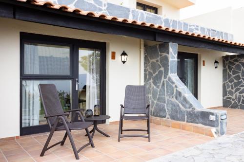 Habitación Doble con vistas al océano del hotel Alta Montaña. Foto 5