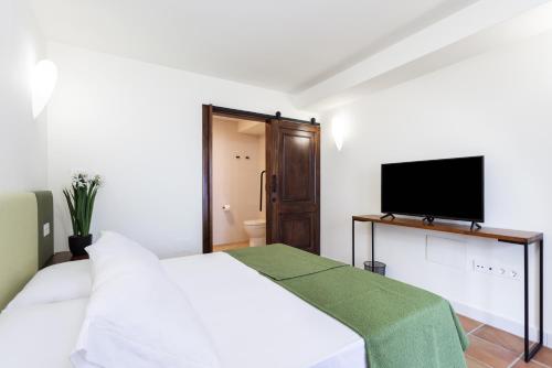 Habitación Doble con vistas al océano del hotel Alta Montaña. Foto 6