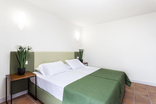 Habitación Doble con vistas al océano del hotel Alta Montaña. Foto 10