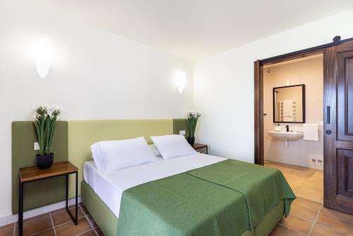 Double Room with Ocean View del hotel Alta Montaña. Foto 9