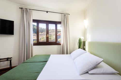 Suite with Ocean View del hotel Alta Montaña. Foto 8