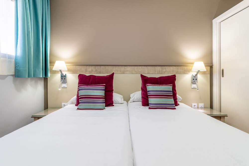 Apartamento superior, 1 habitación, terraza, vistas al mar del hotel Amadores Beach. Foto 5