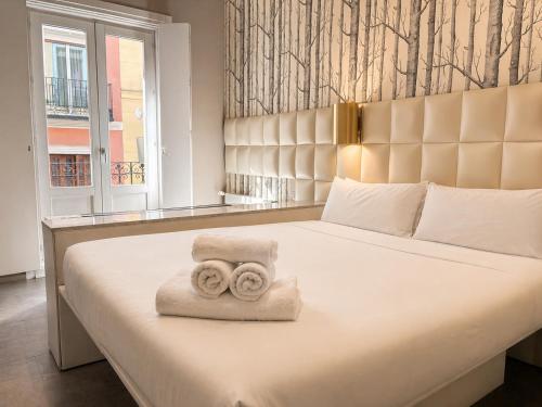 Apartamento de 1 dormitorio con bañera de hidromasaje del hotel Abalú Collection Suites Gran Via. Foto 11