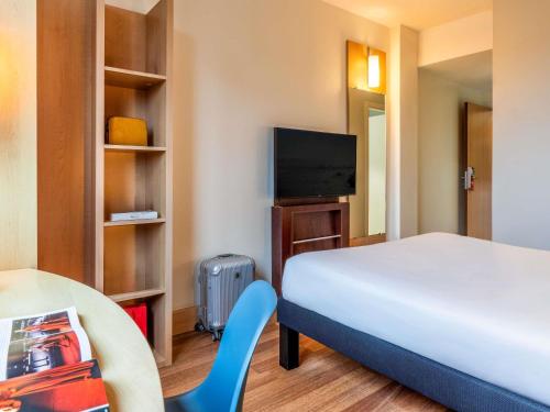 Habitación Doble Estándar del hotel Ibis Barcelona Glories 22. Foto 2