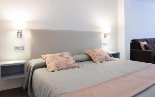 Junior suite Balcón o Terraza 2 Camas individuales del hotel El Palmar. Foto 1