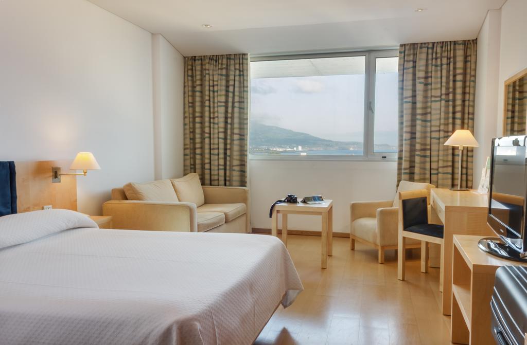 Habitación Doble Estándar - 1 o 2 camas del hotel The Lince Azores