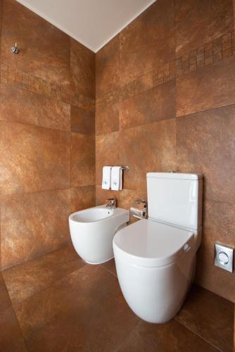 Habitación Doble con balcón y aparcamiento - 1 o 2 camas del hotel Eurostars Oporto. Foto 2