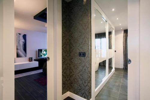 Apartamento Deluxe de 1 dormitorio con vistas al parque del hotel Petit Palace Savoy Alfonso XII