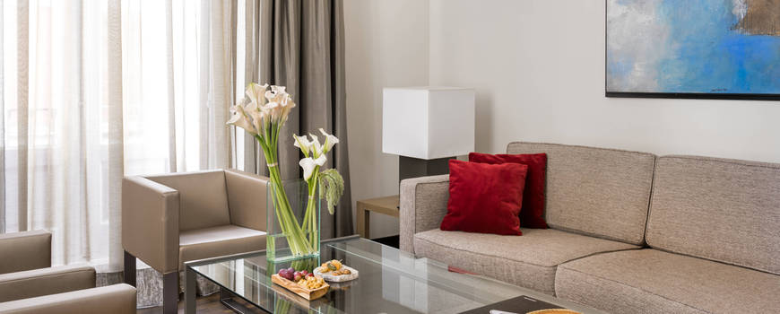 Suite del hotel Nh Collection Madrid Palacio De Tepa. Foto 1