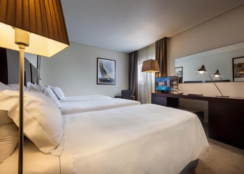 Habitación Triple del hotel Marina Atlântico. Foto 3