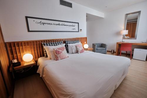 Habitación Doble con vistas a la montaña - 1 o 2 camas del hotel Hotel Praia Marina By Ridan Hotels. Foto 4