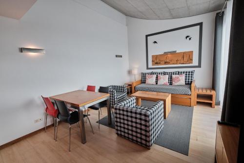 Habitación Familiar Deluxe del hotel Hotel Praia Marina By Ridan Hotels. Foto 4